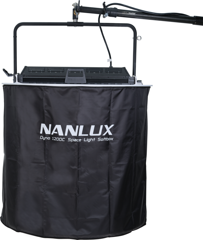 Nanlux Dyno 650C Space light Softbox