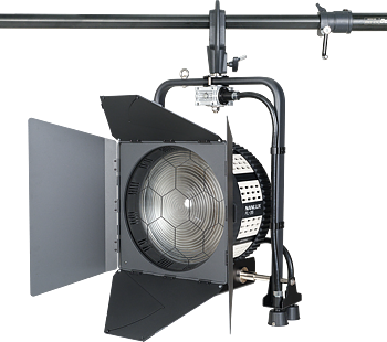 Nanlux FL-35 Fresnel Lens with Pole-Operated Yoke