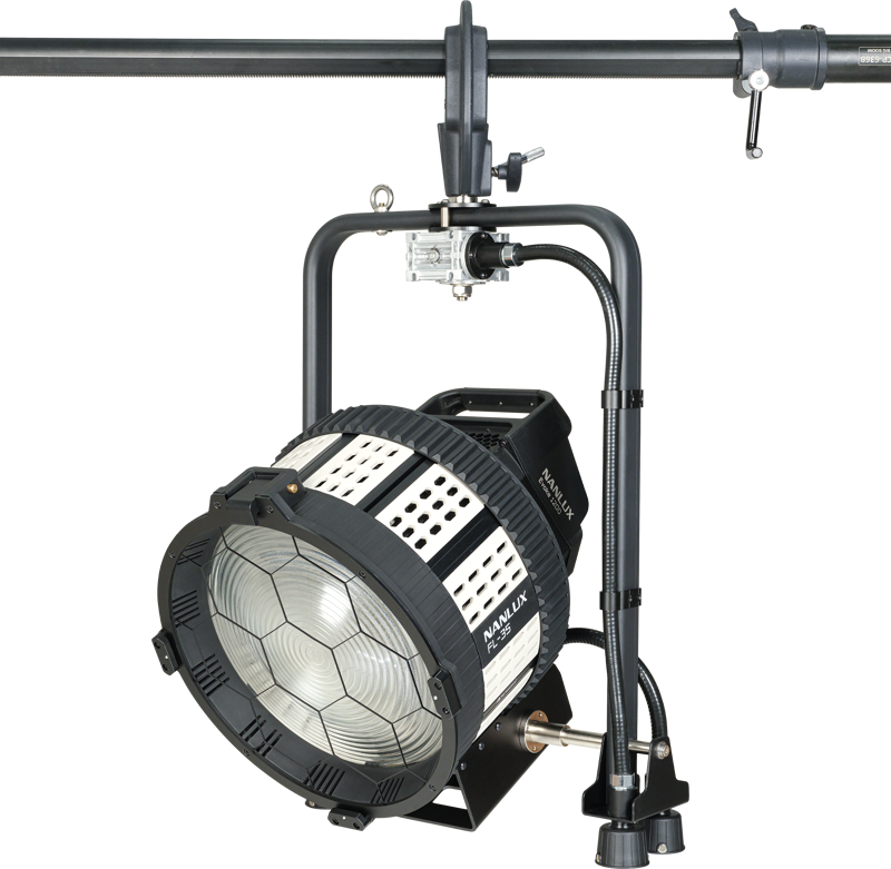 Nanlux FL-35 Fresnel Lens with Pole-Operated Yoke - 6