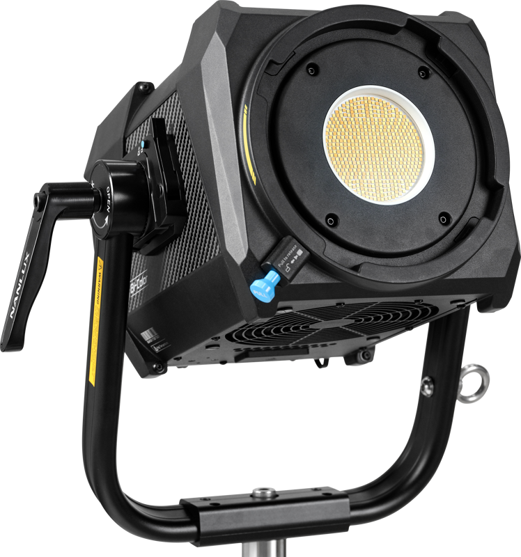 Nanlux Evoke 1200B Spot Light with Trolly Case - 18