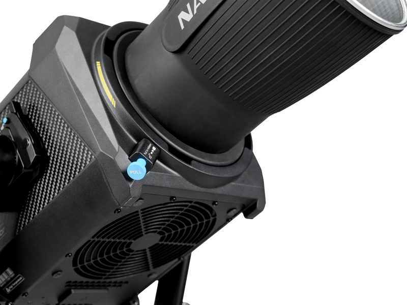 Nanlux Evoke 1200B Spot Light with Flight Case - 8
