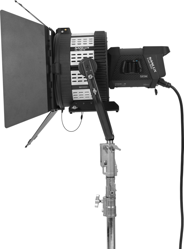 Nanlux Evoke 900C with FL-35YK Spot Light with Flight Case - 2