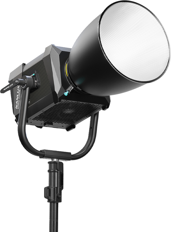 Nanlux Evoke 2400B Spot Light with 45° Reflector - 12
