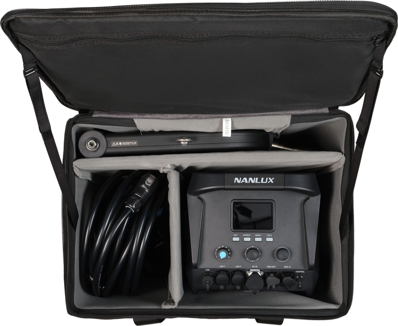 Nanlux Evoke 2400B Spot Light with 45° Reflector in soft bag - 3