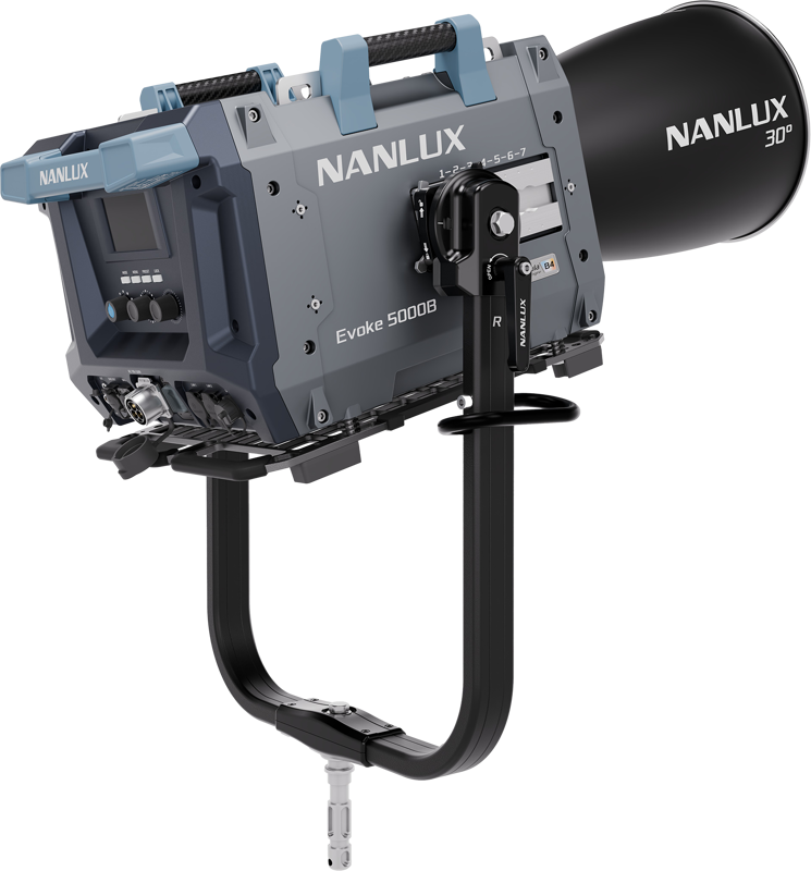 Nanlux Evoke 5000B Spot Light in Flight Case with 30° Reflector - 4
