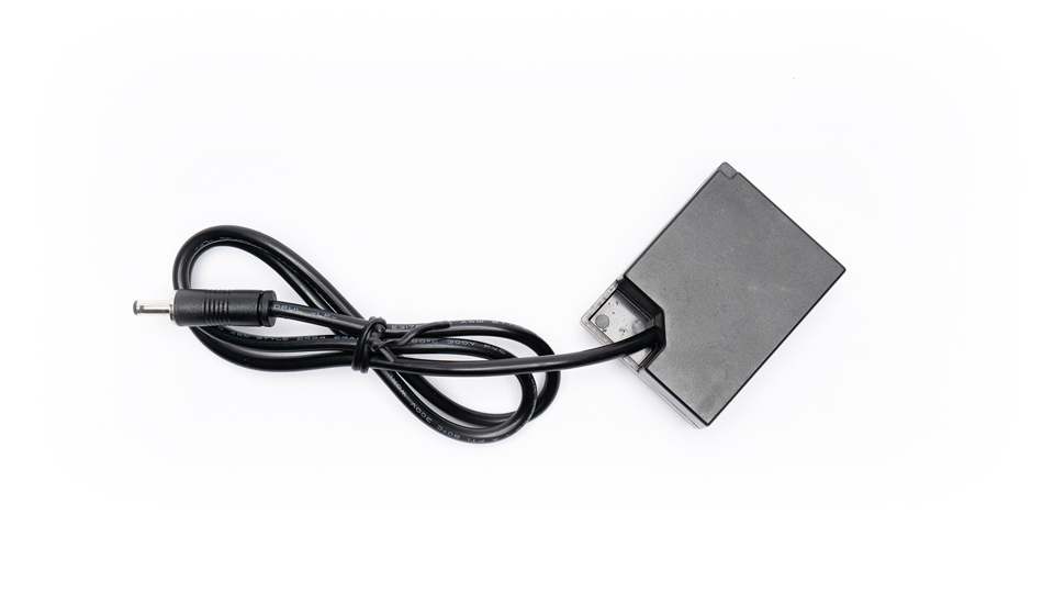 Smallhd FOCUS to FUJI NP-W126S Dummy Power Adapter