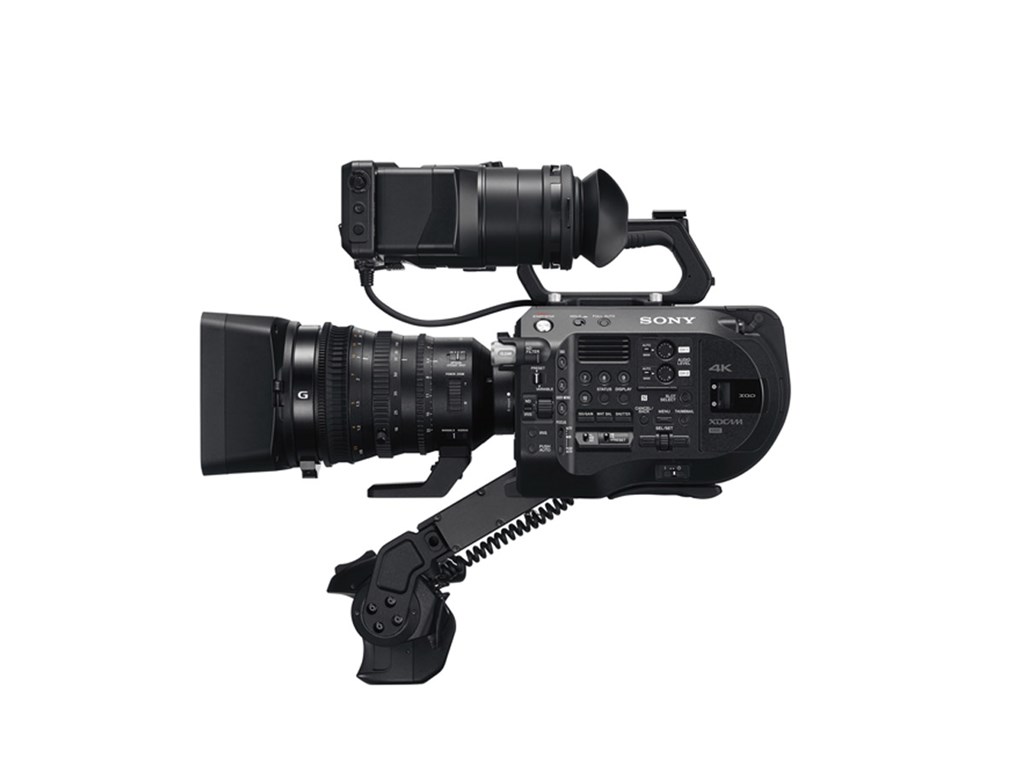 Sony PXW-FS7 II K With PZ 18-110mm f/4 G OSS - 6