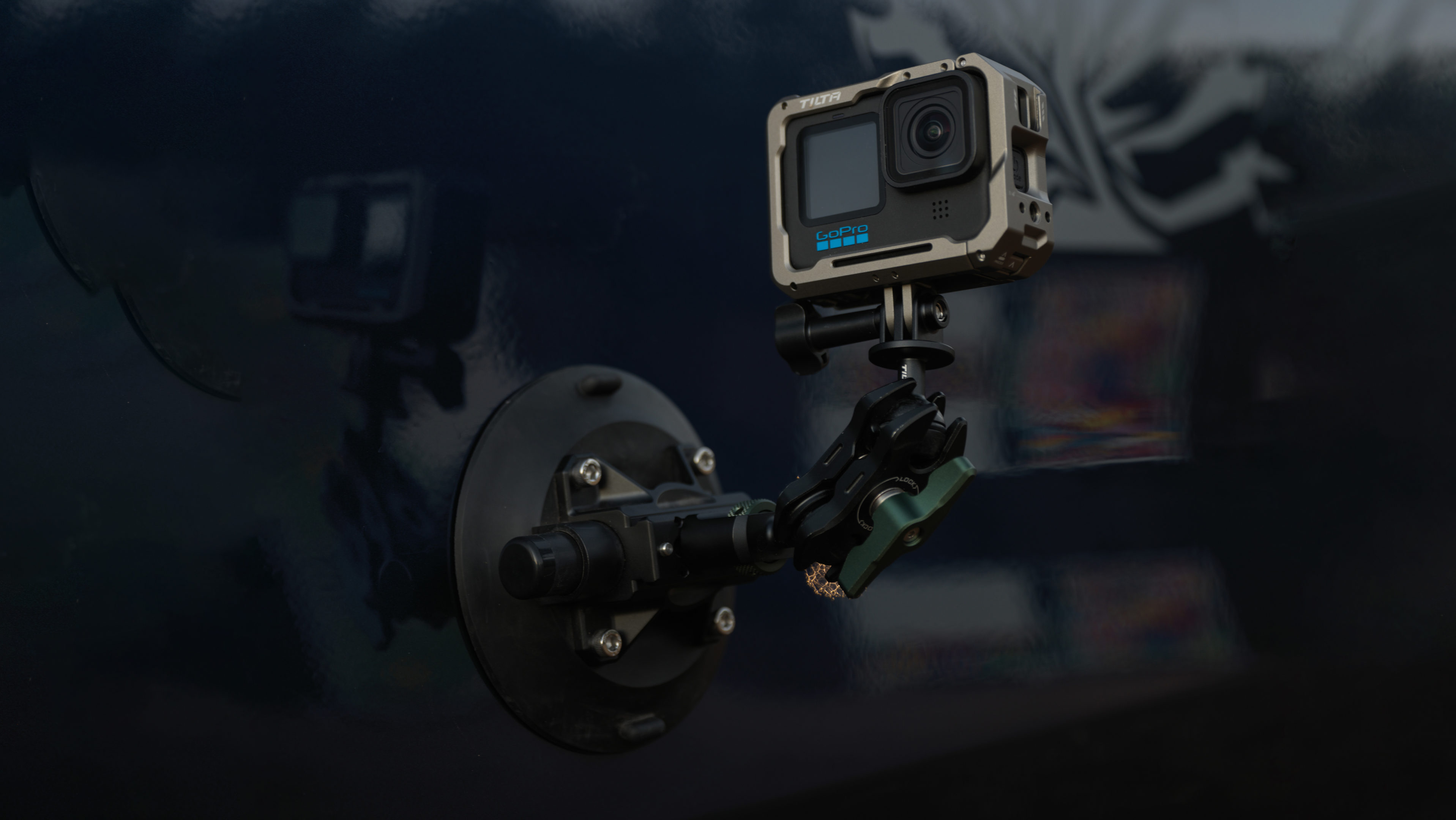 Tilta  Universal Suction Cup (4.5") with Mounting Bracket - 4