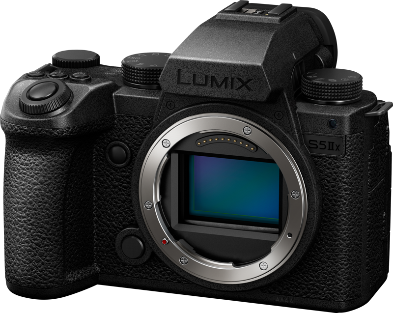 Panasonic Lumix S5M2X body - 2