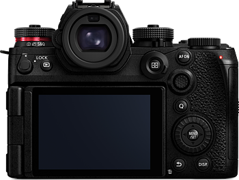 Panasonic Lumix S1IIE Body