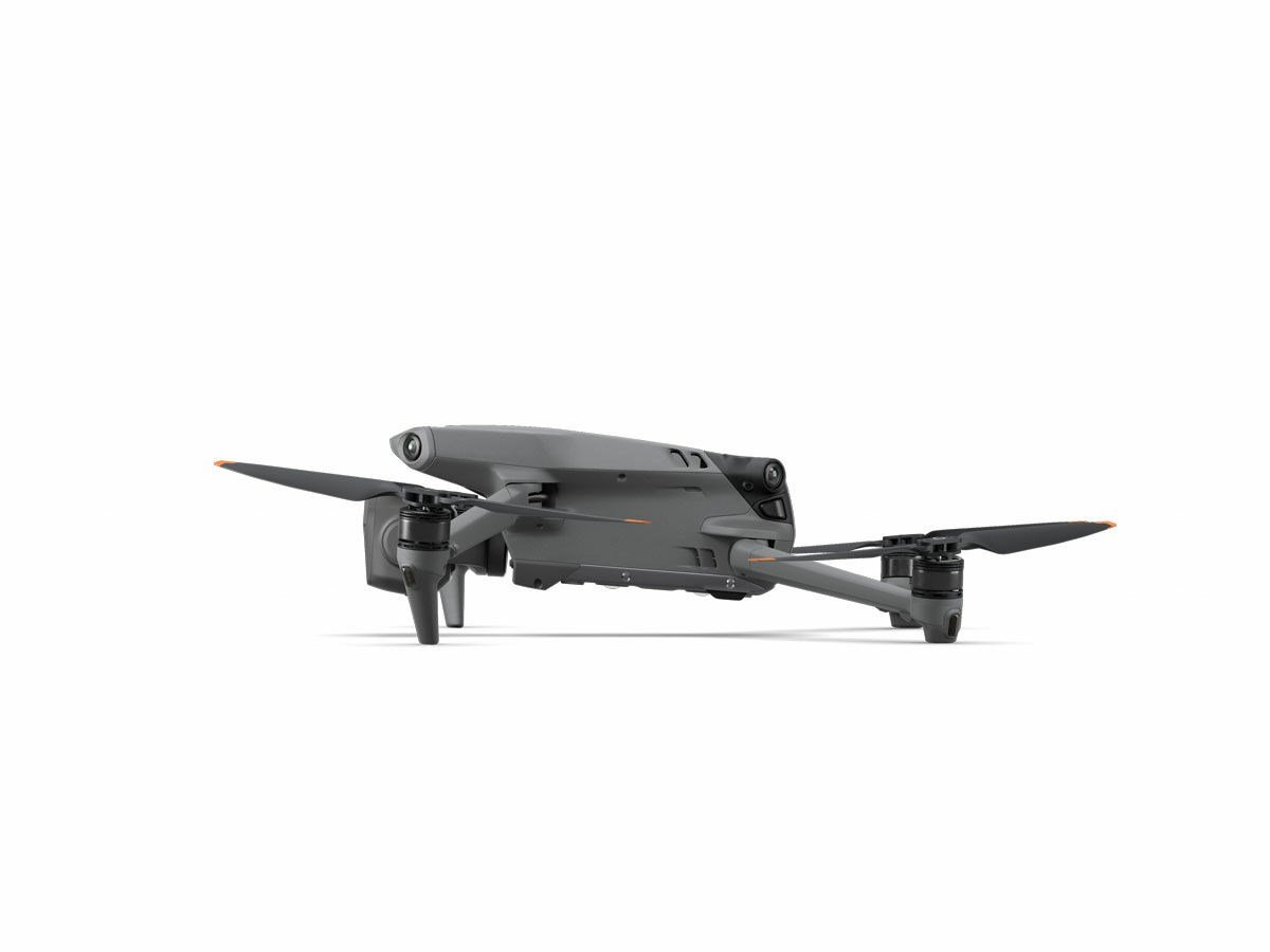 DJI Mavic 3 Pro Fly More Combo + Dji RC Pro - 4