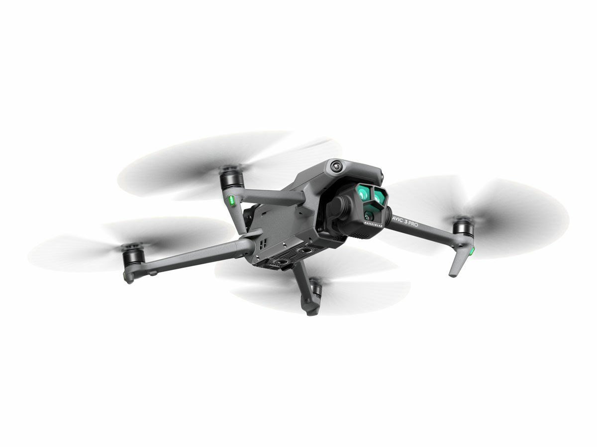 DJI Mavic 3 Pro Fly More Combo + Dji RC Pro - 5