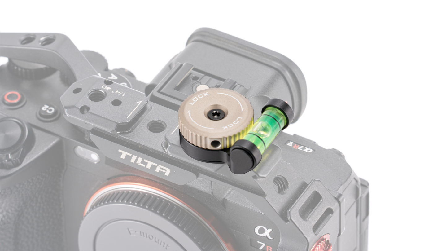 Tilta Rotatable Bubble Level - Black