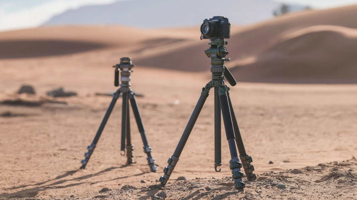 Tilta Travel Video Fluid Head with 3-Stage Carbon Fiber Legs (5KG) - Space Gray - 15