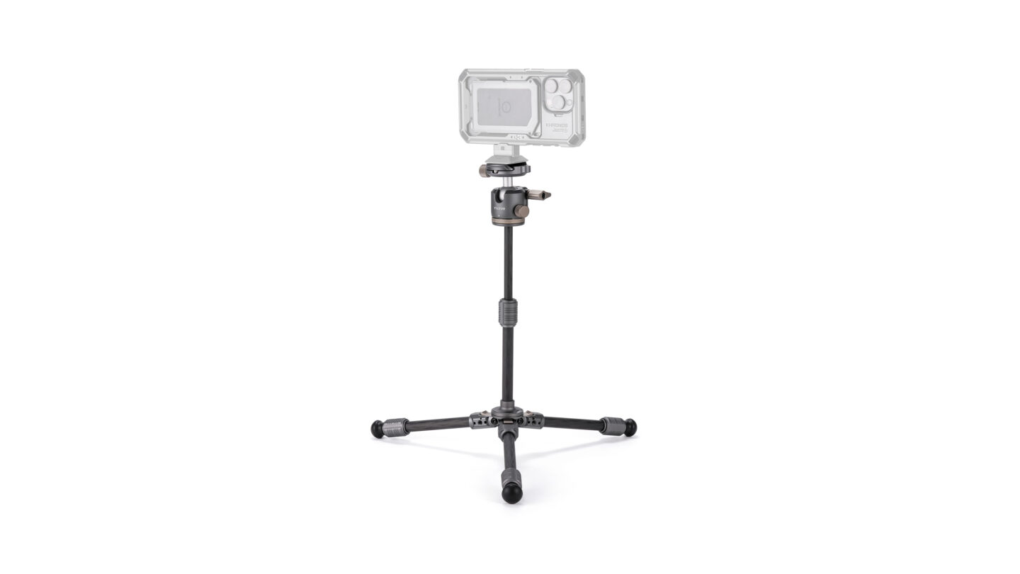 Tilta Tabletop Ball Head with 1-Stage Carbon Fiber Tripod Legs (3KG) Extendable Edition - Space Gray - 4