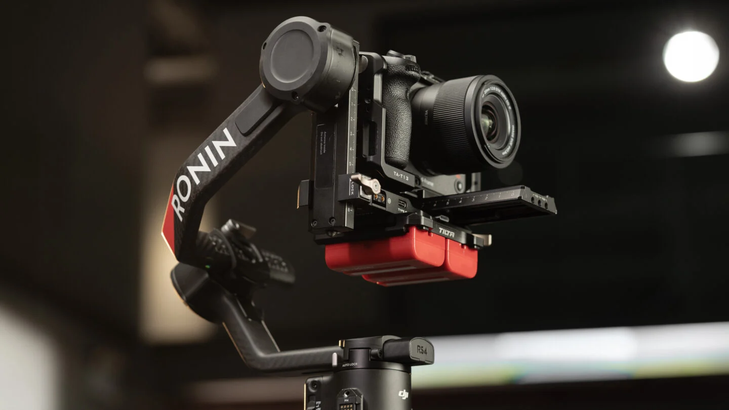 Tilta Power Pass-through Plate for DJI RS 4 - 9