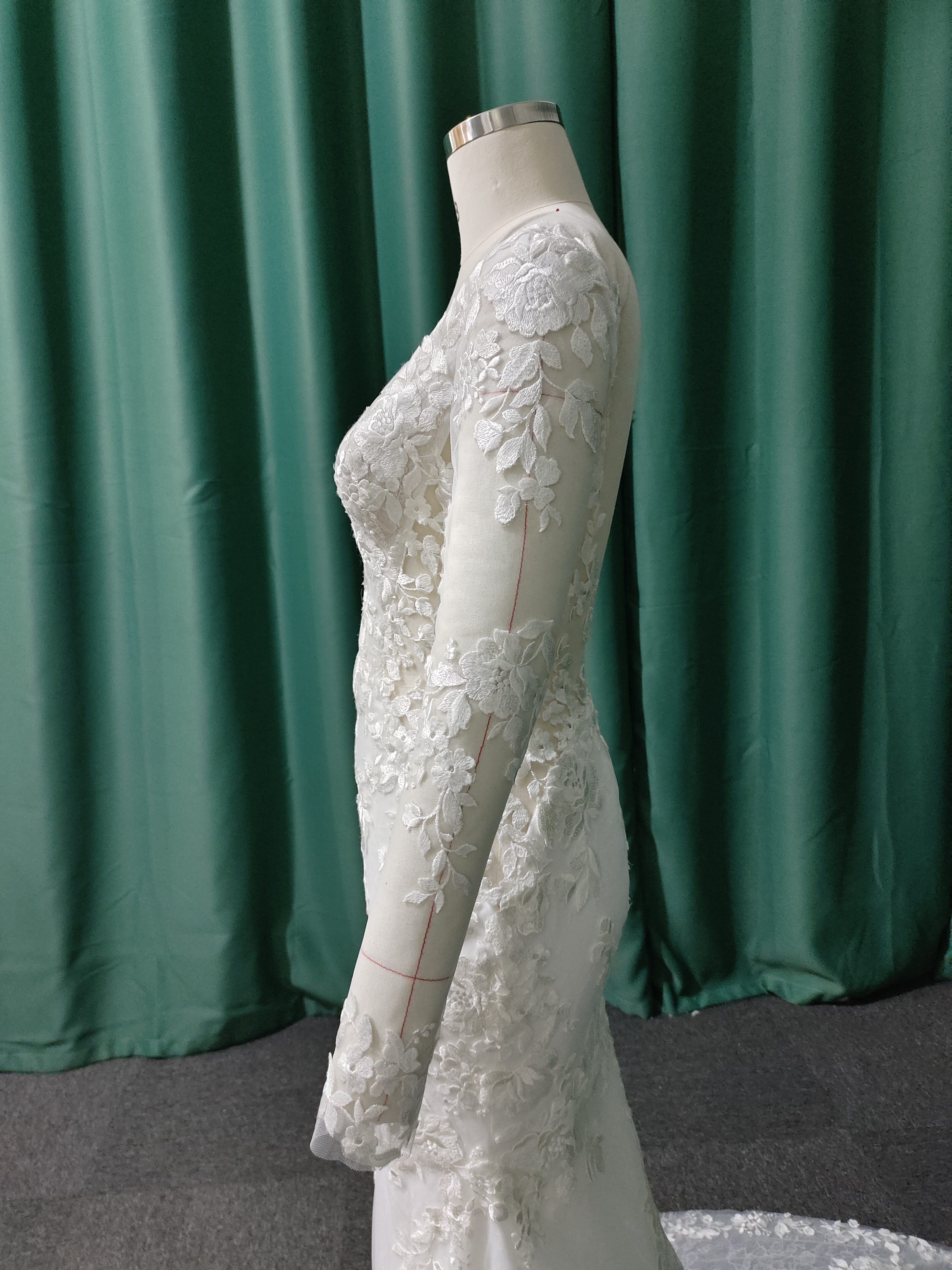 Chantilly Bridal CR1002 - 3