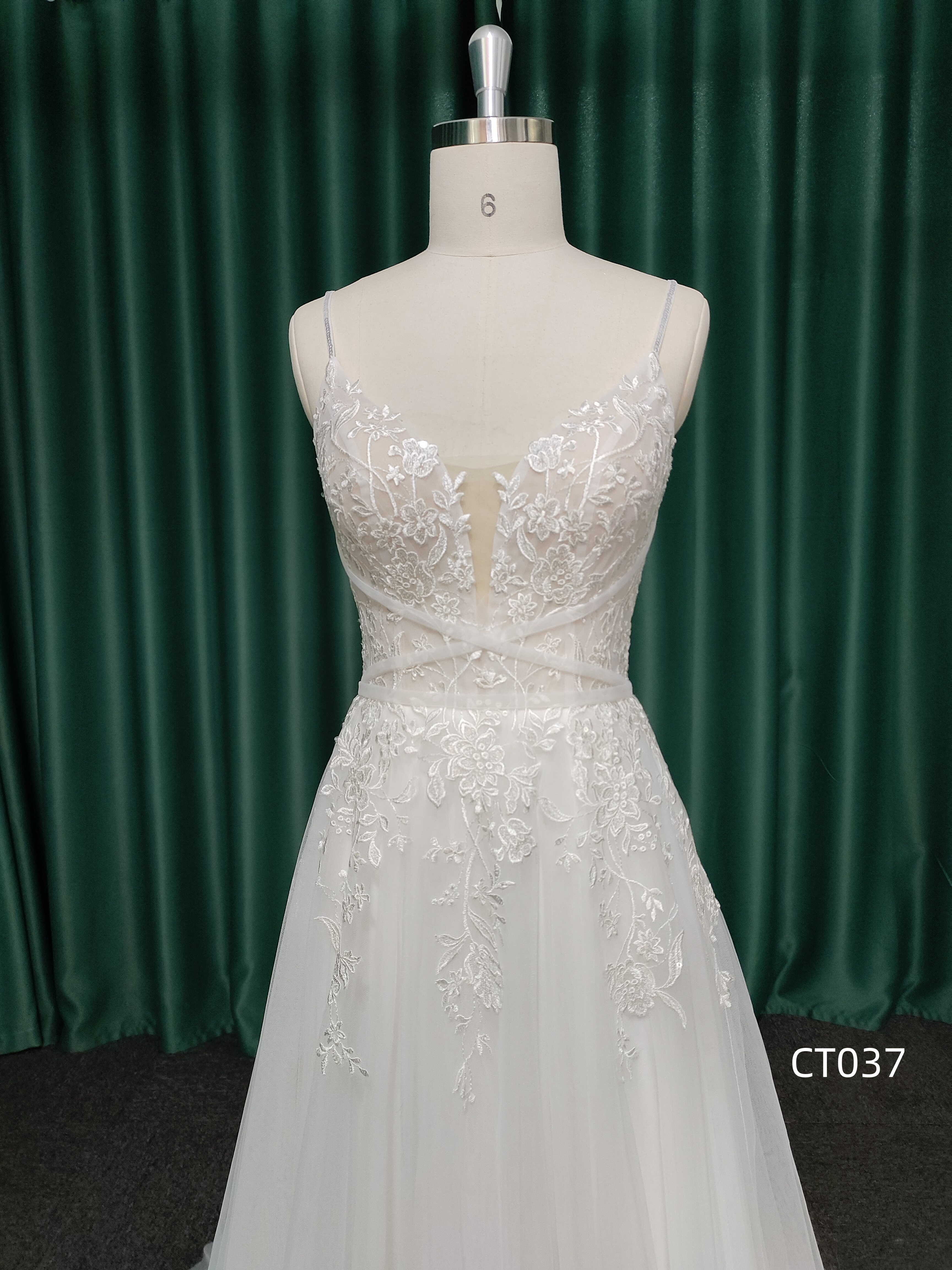 Chantilly Bridal  CT037 lagervara - 2