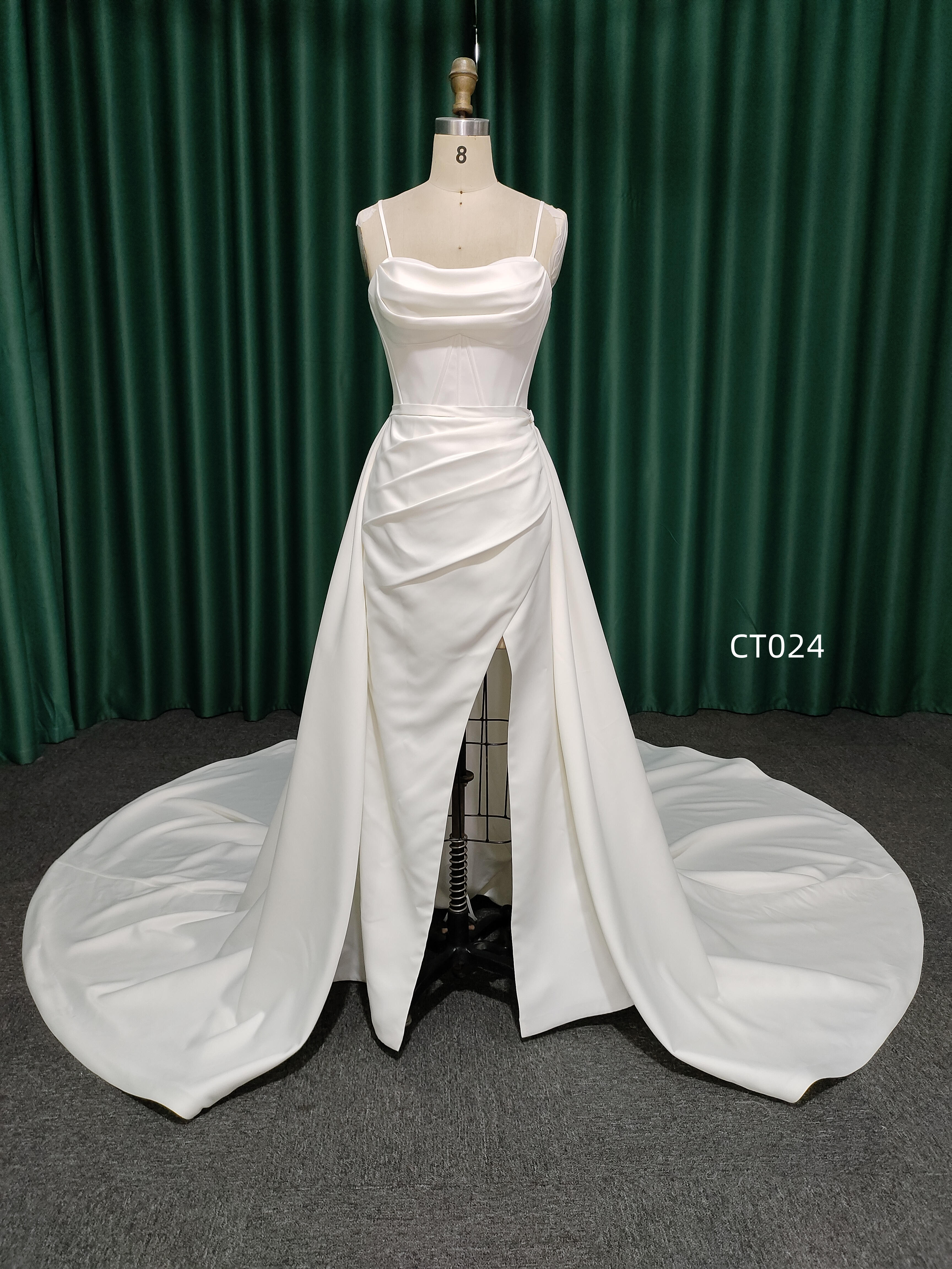Chantilly Bridal CT024