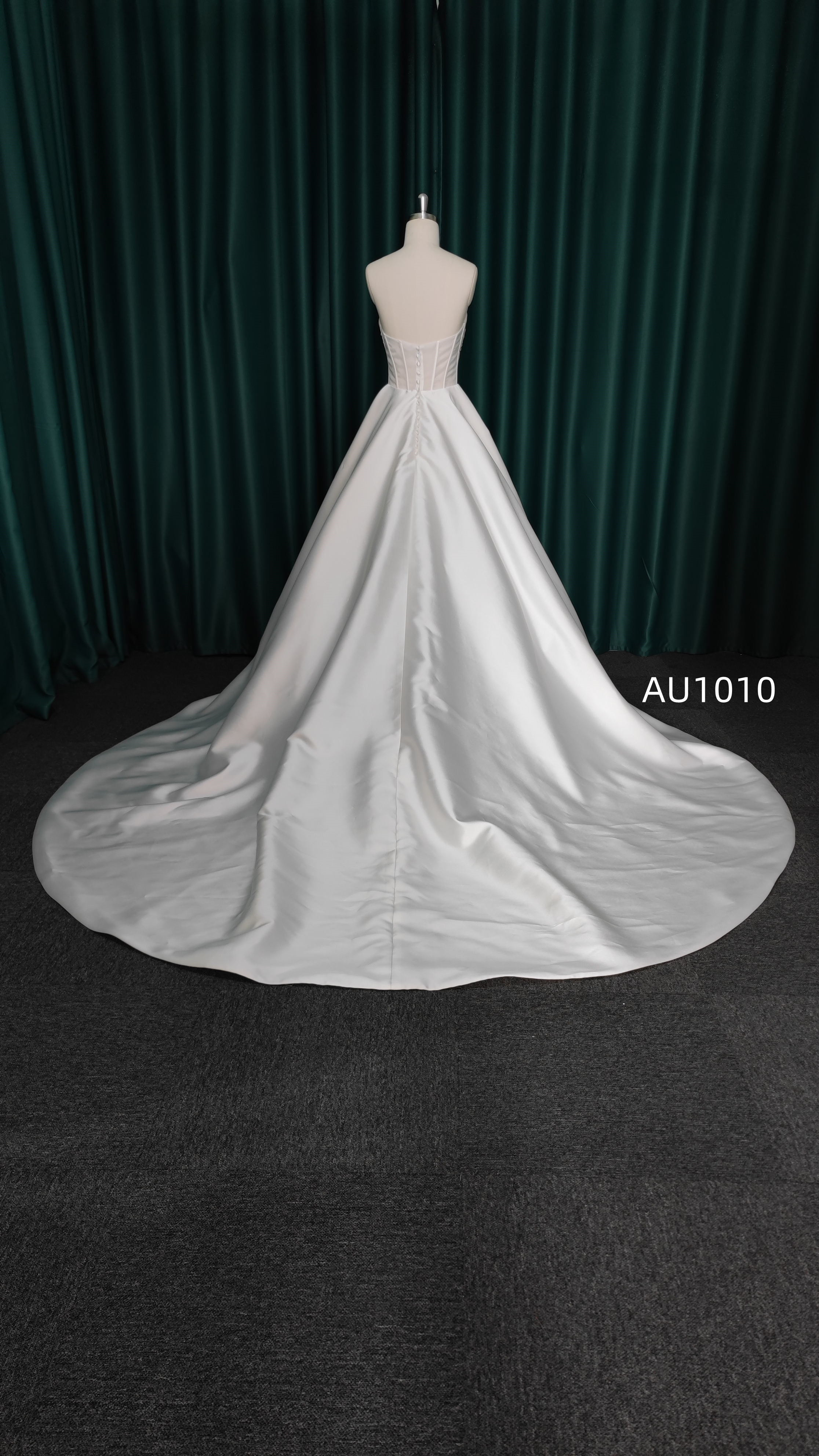 Chantilly Bridal AU1010 - 2