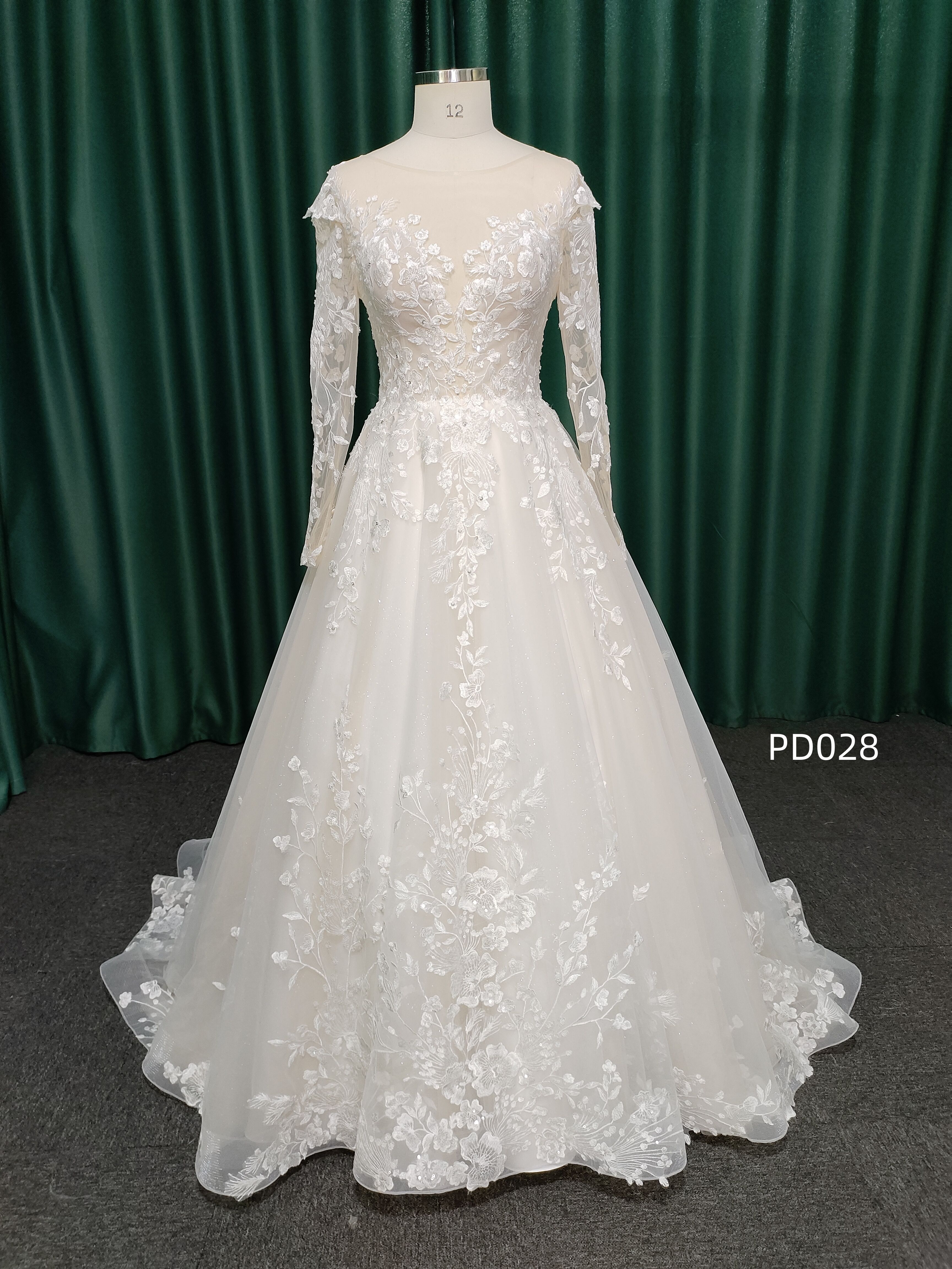 Chantilly Bridal PD028