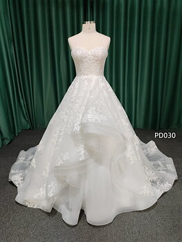Chantilly Bridal PD030