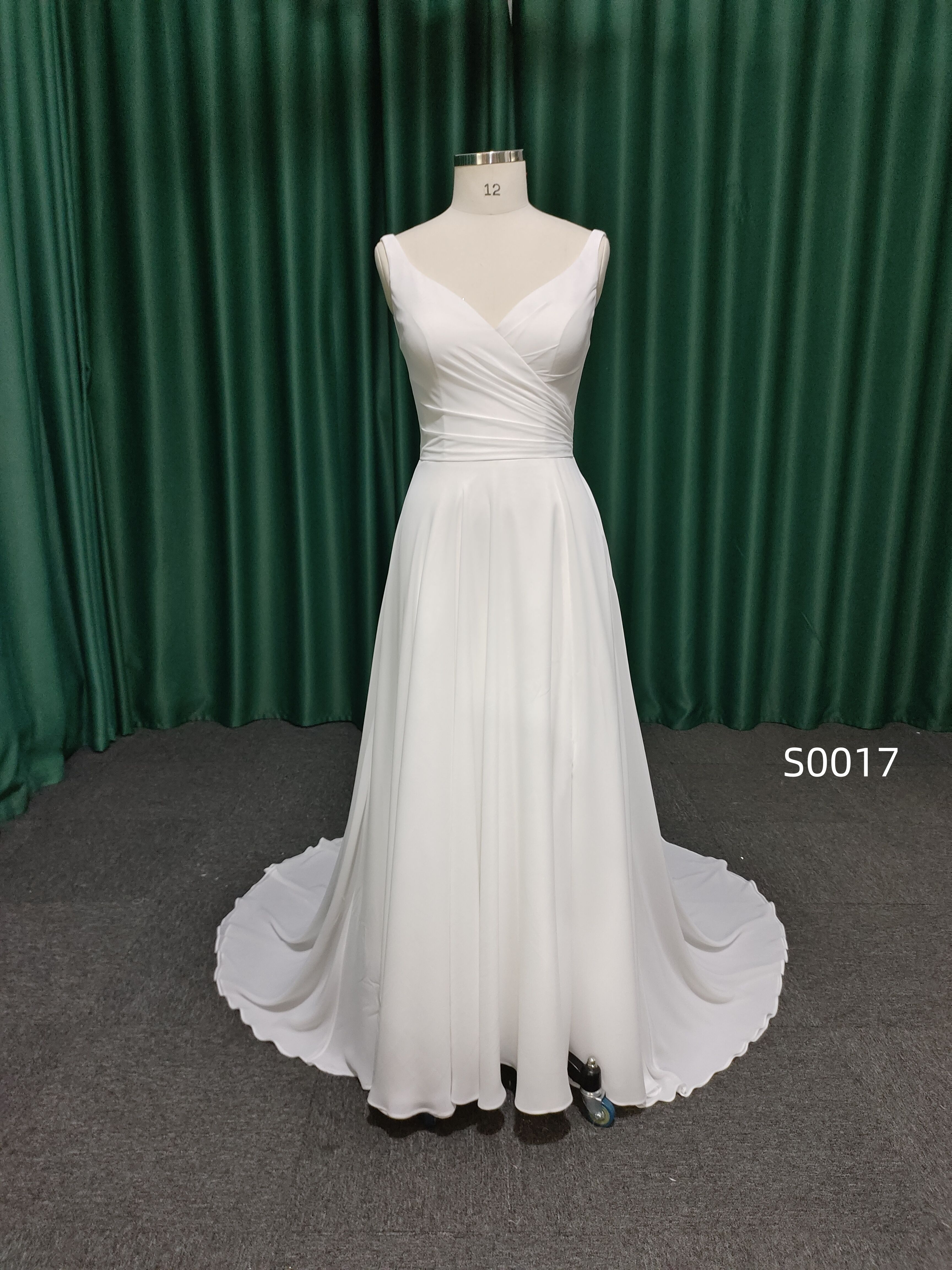 Chantilly Bridal S0017