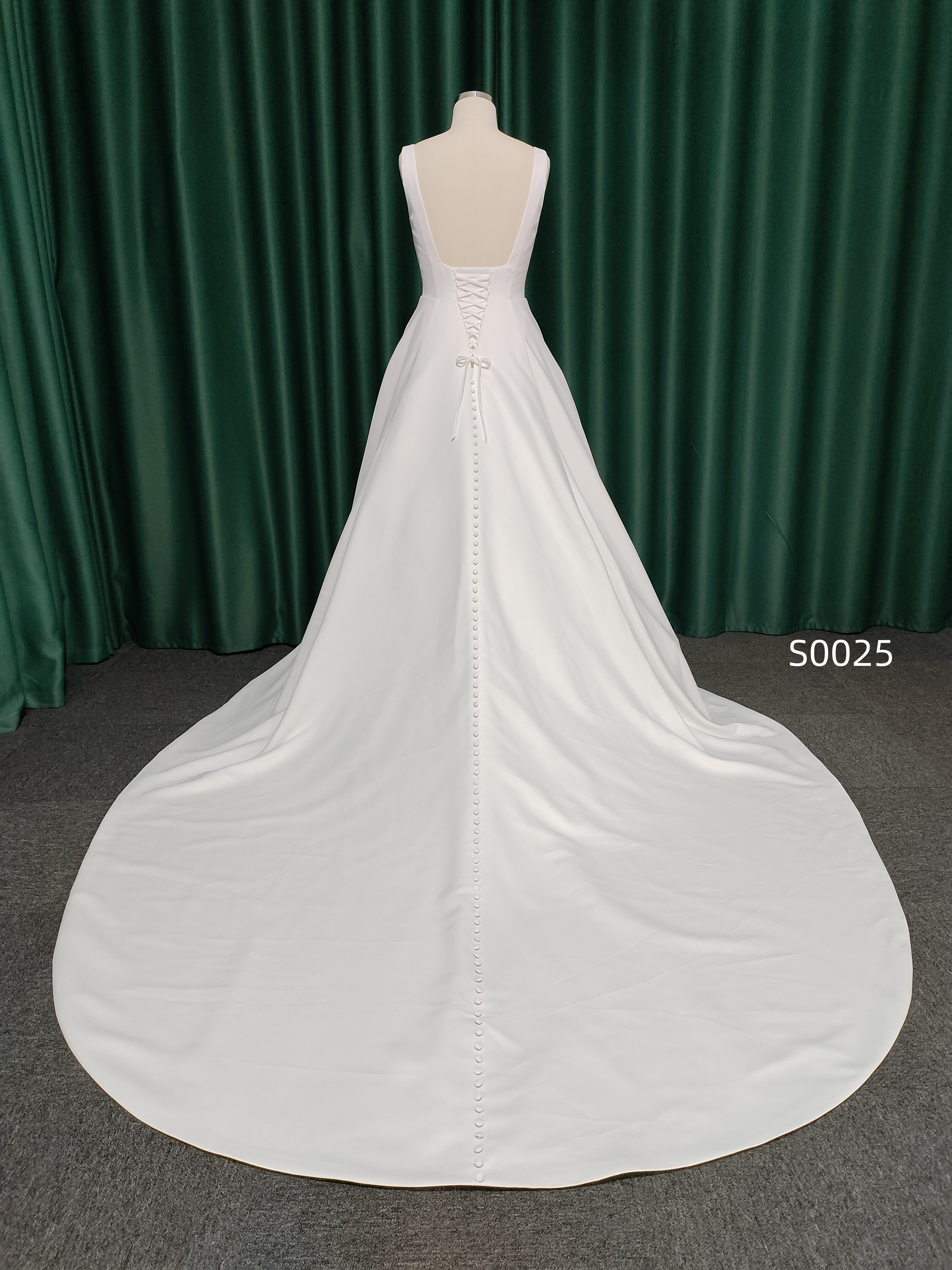 Chantilly Bridal S0025 - 2