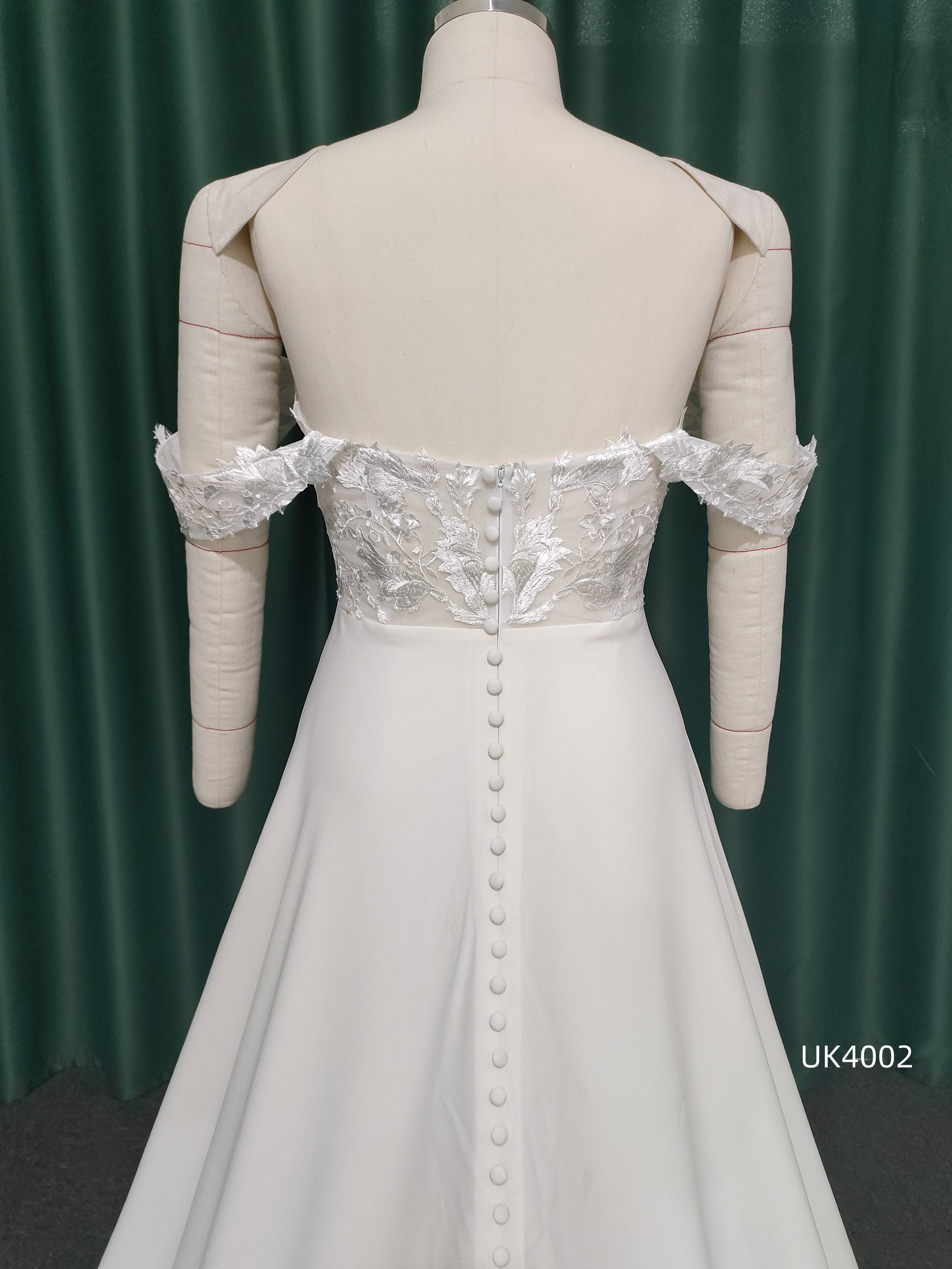 Chantilly Bridal UK4002 - 4