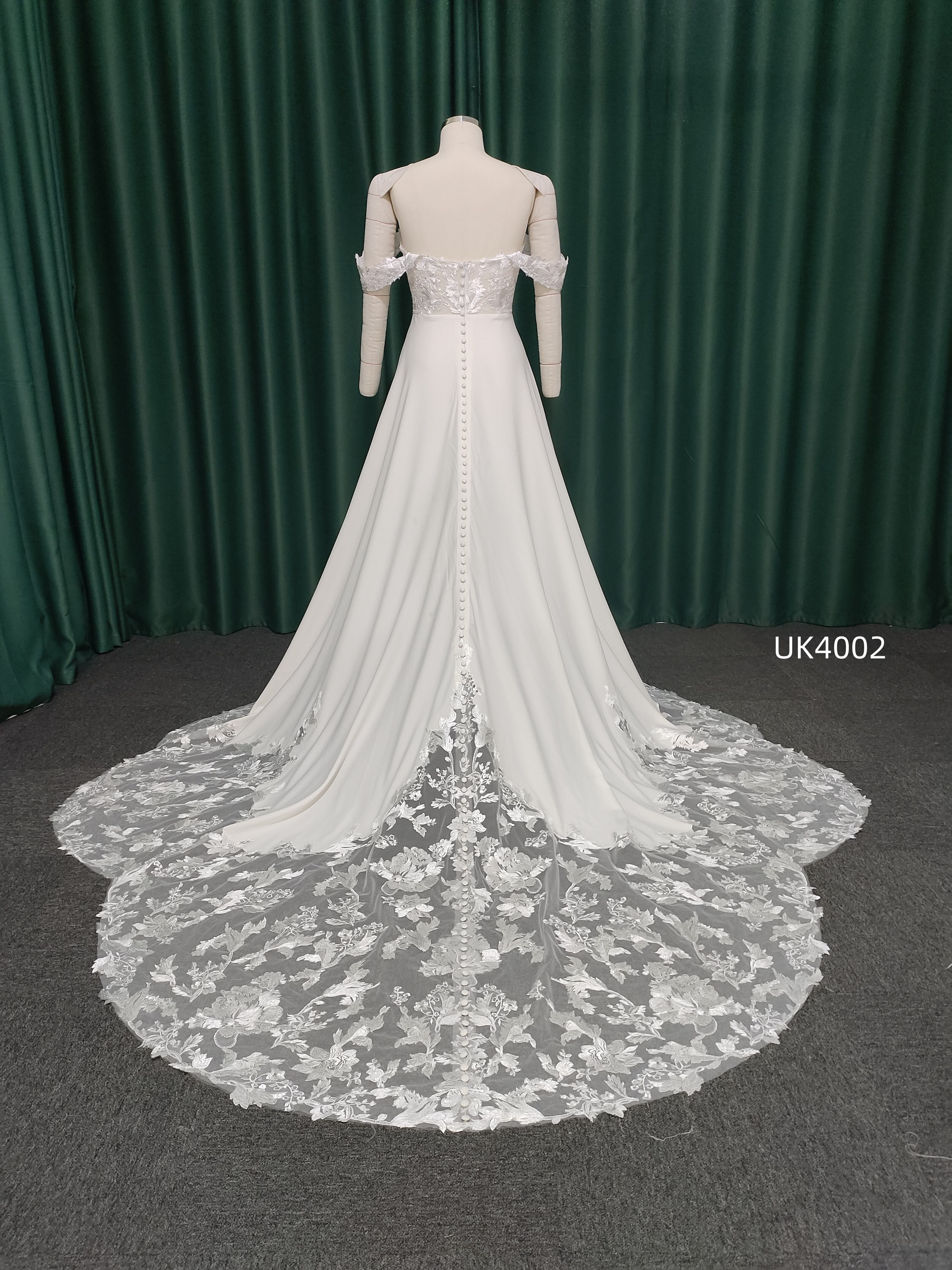 Chantilly Bridal UK4002 - 3
