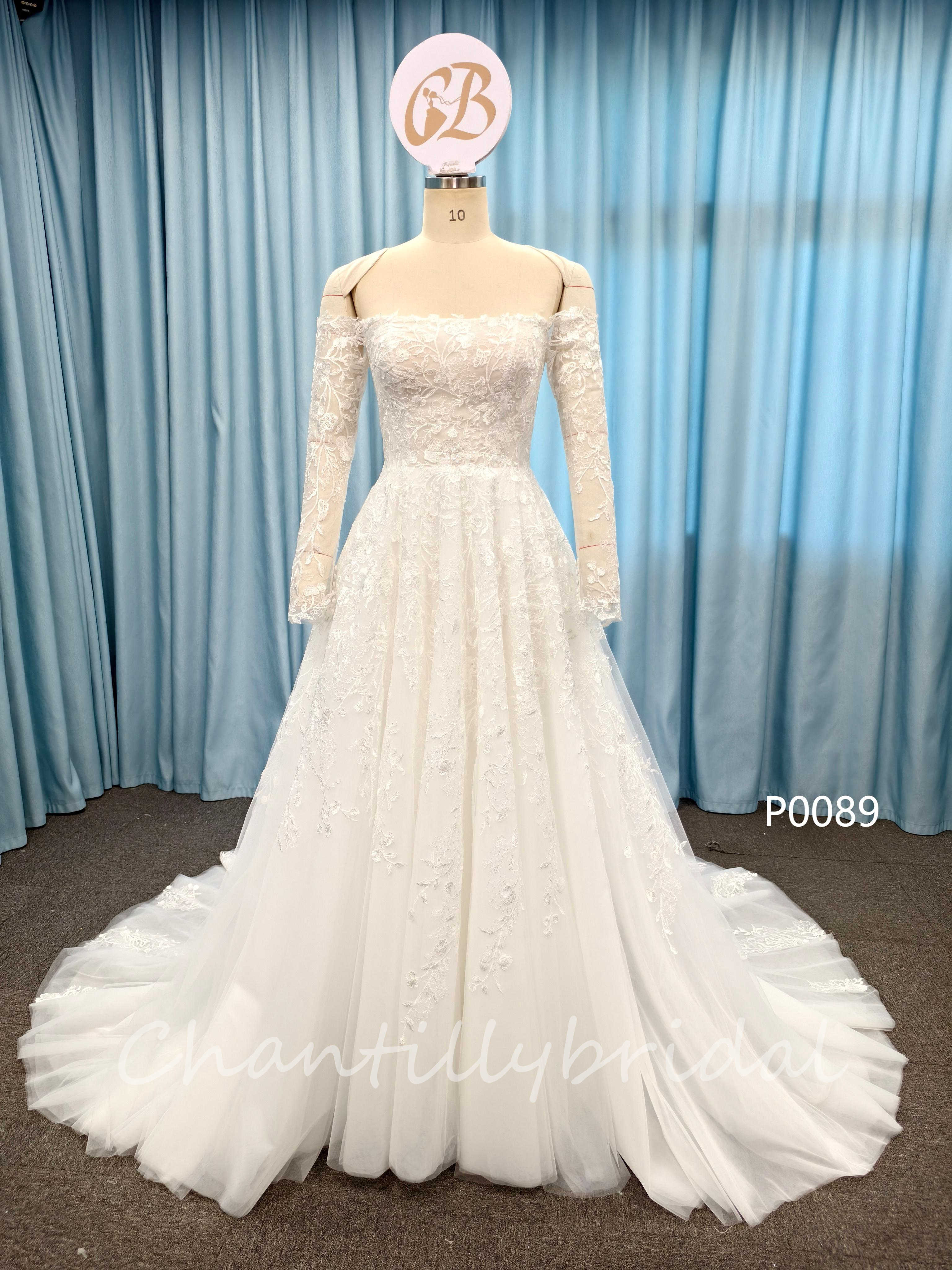 Chantilly Bridal  P0089