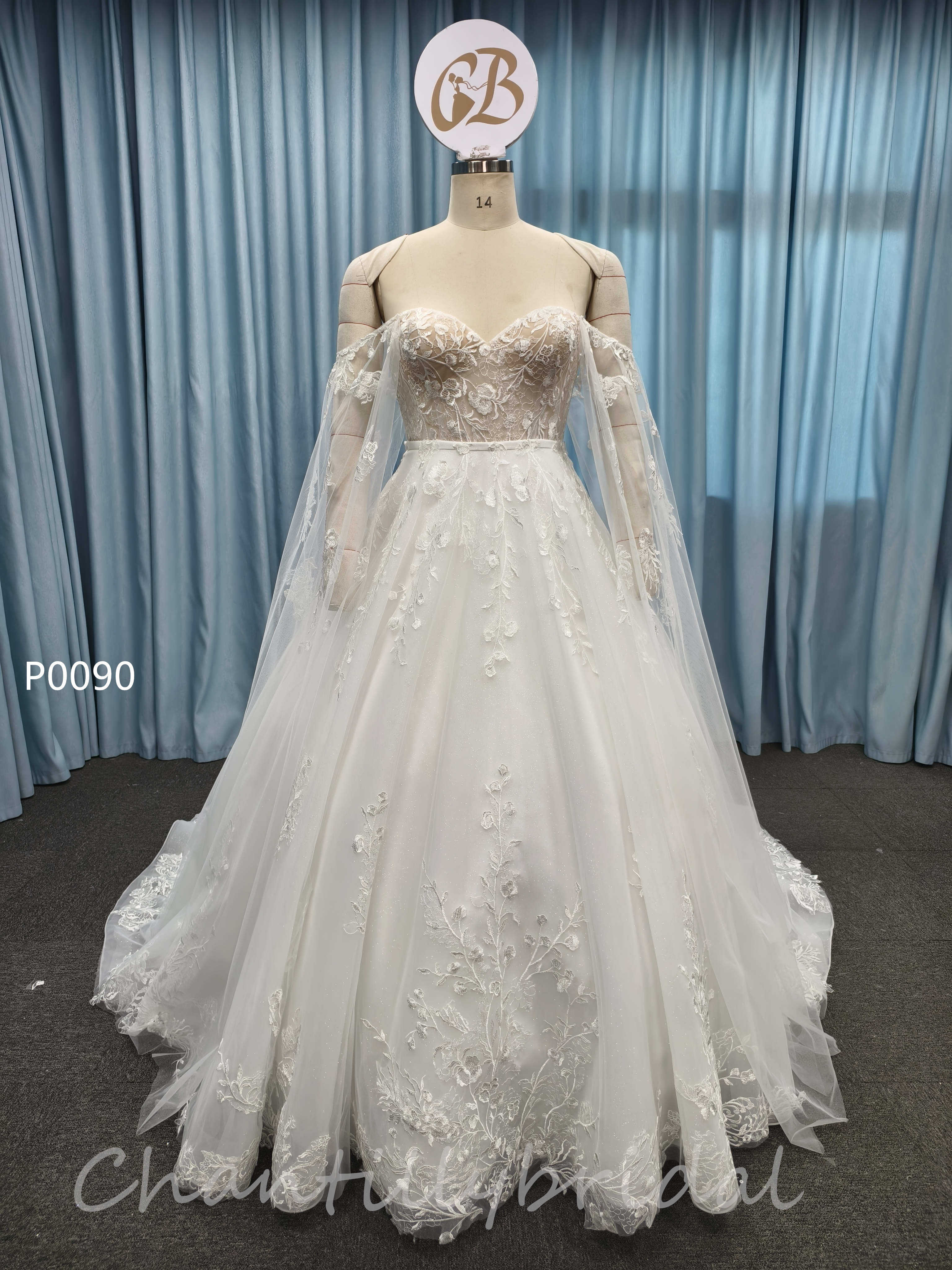 Chantilly Bridal  P0090