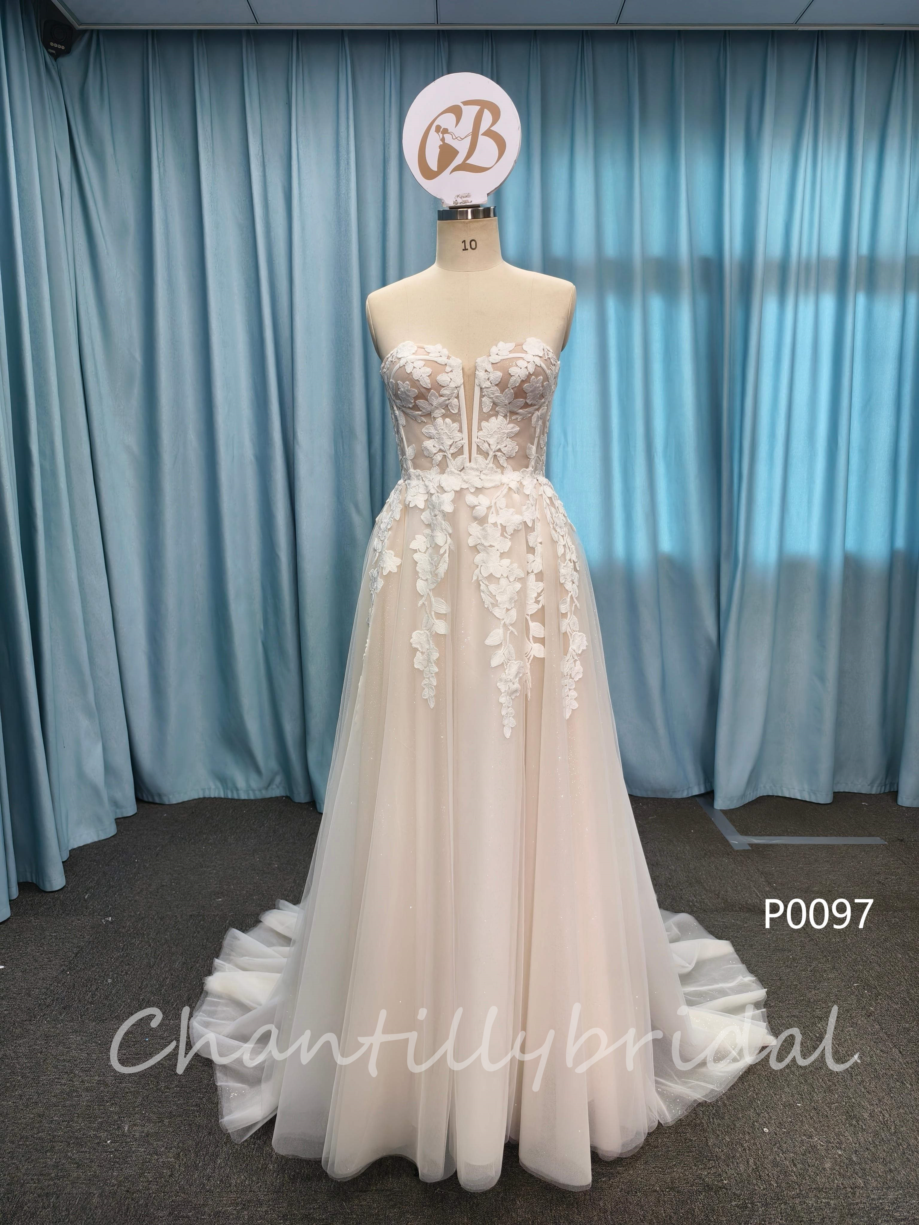 Chantilly Bridal  P0097