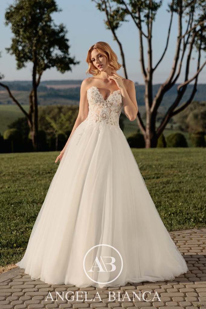 Angela Bianca 1125 - 2
