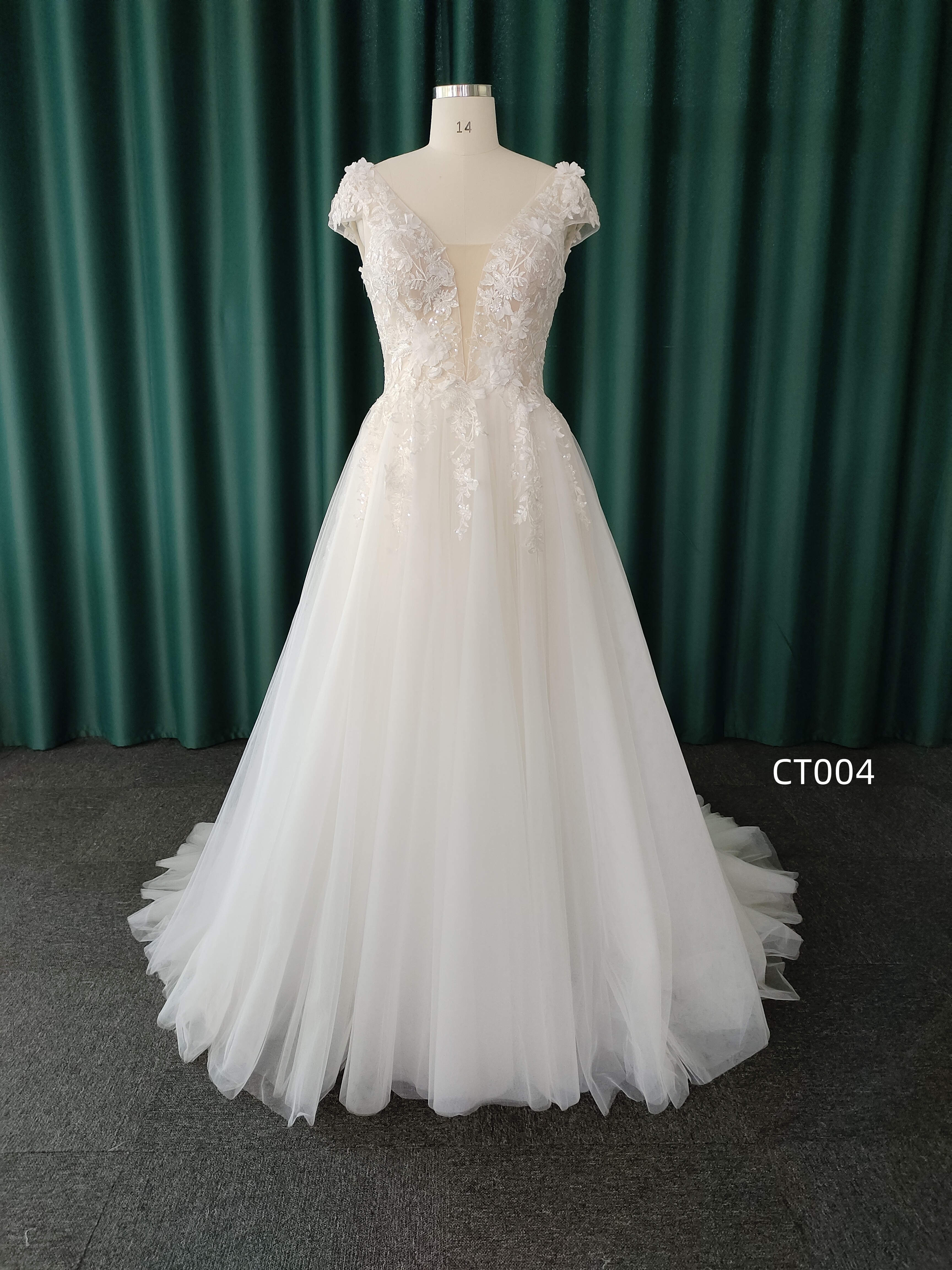 Chantilly Bridal CT004