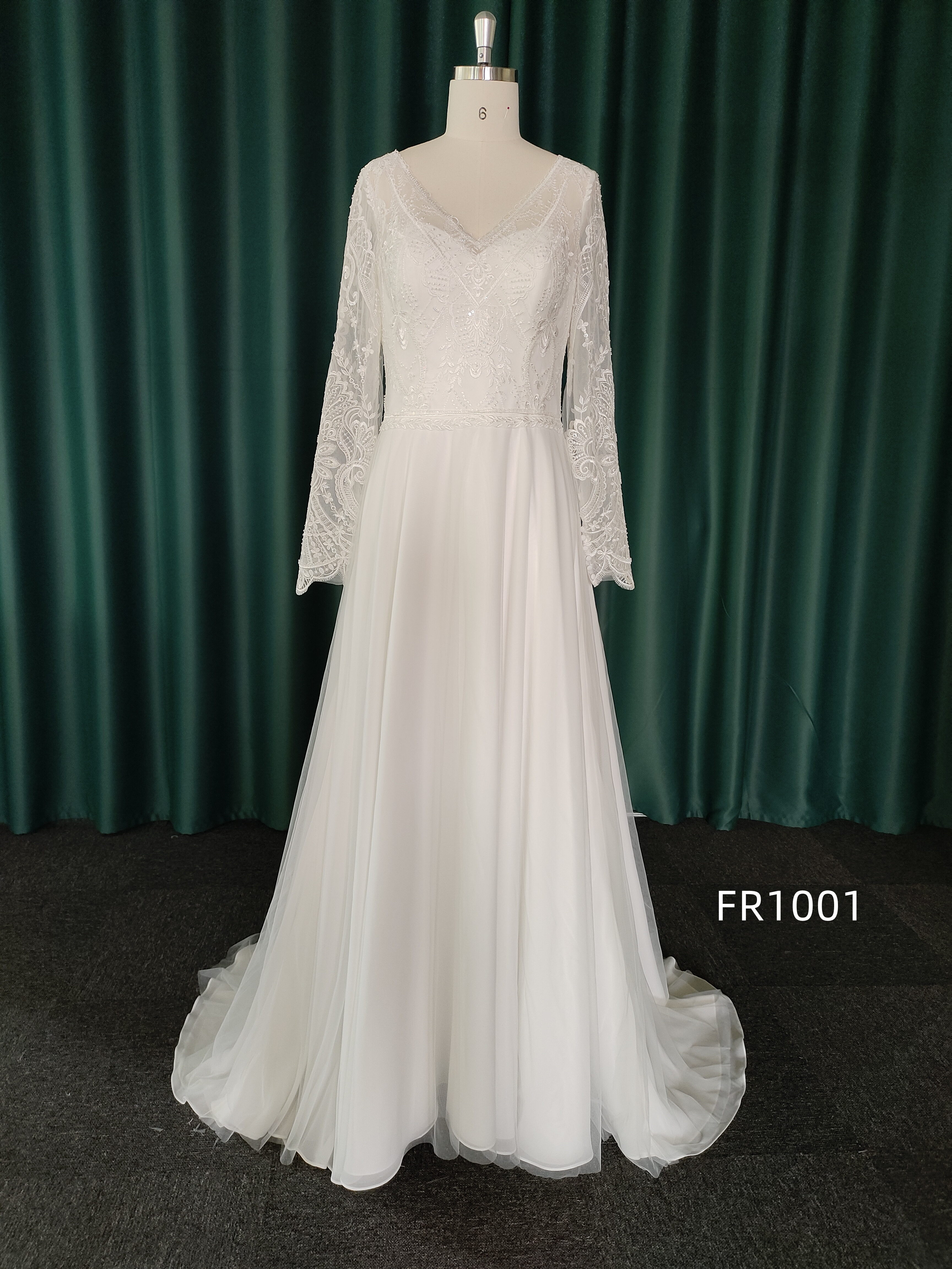 Chantilly Bridal FR1001