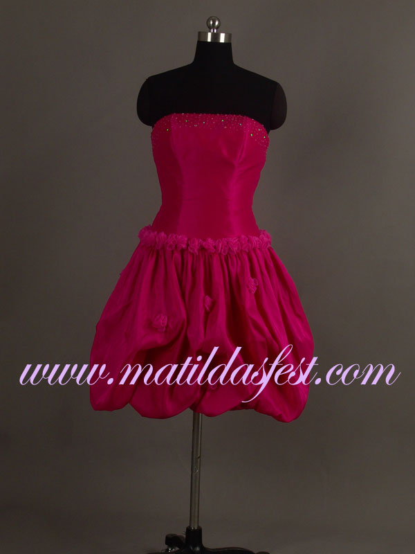 Cerise tärnklänning BM897