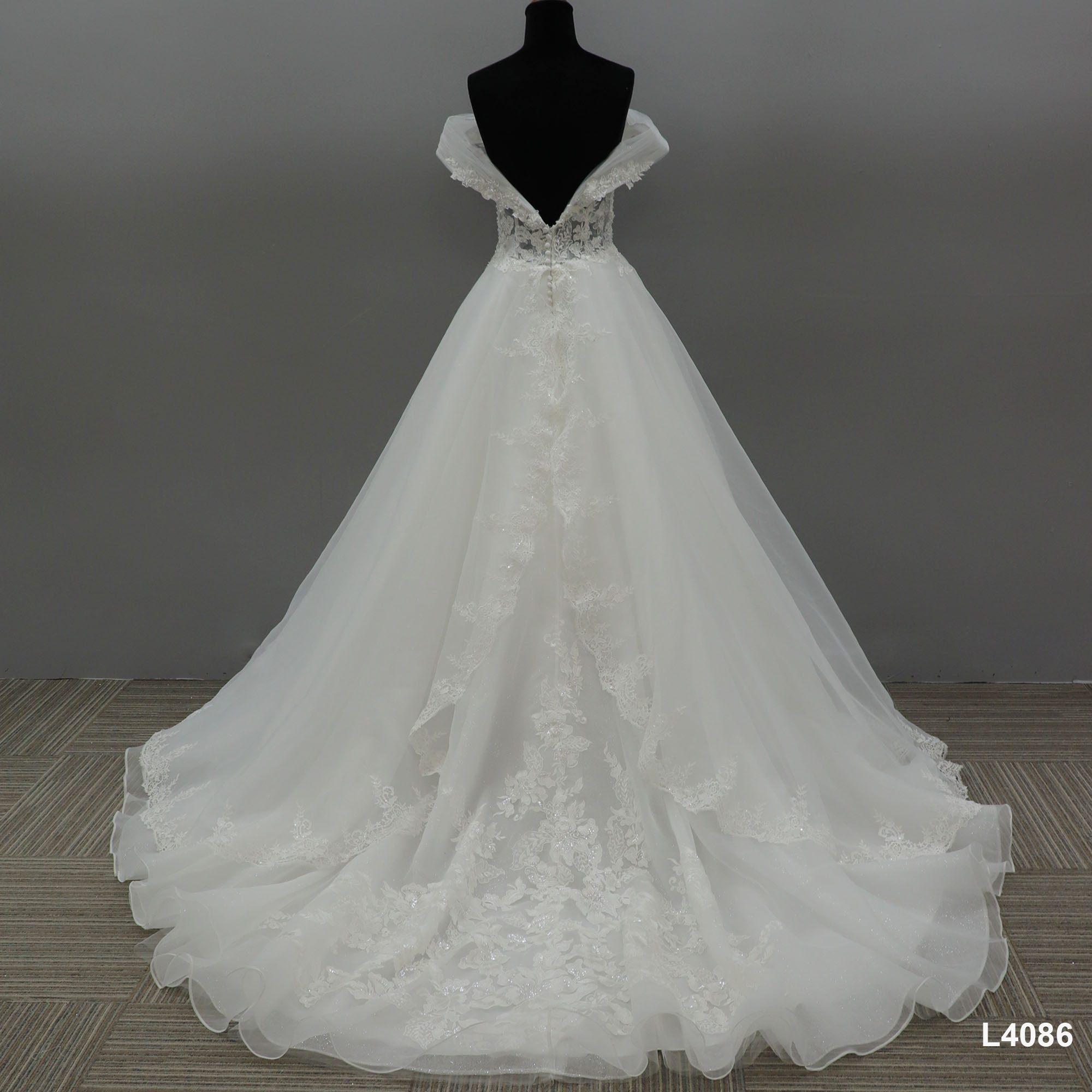 Angel bridal L4086 - 3
