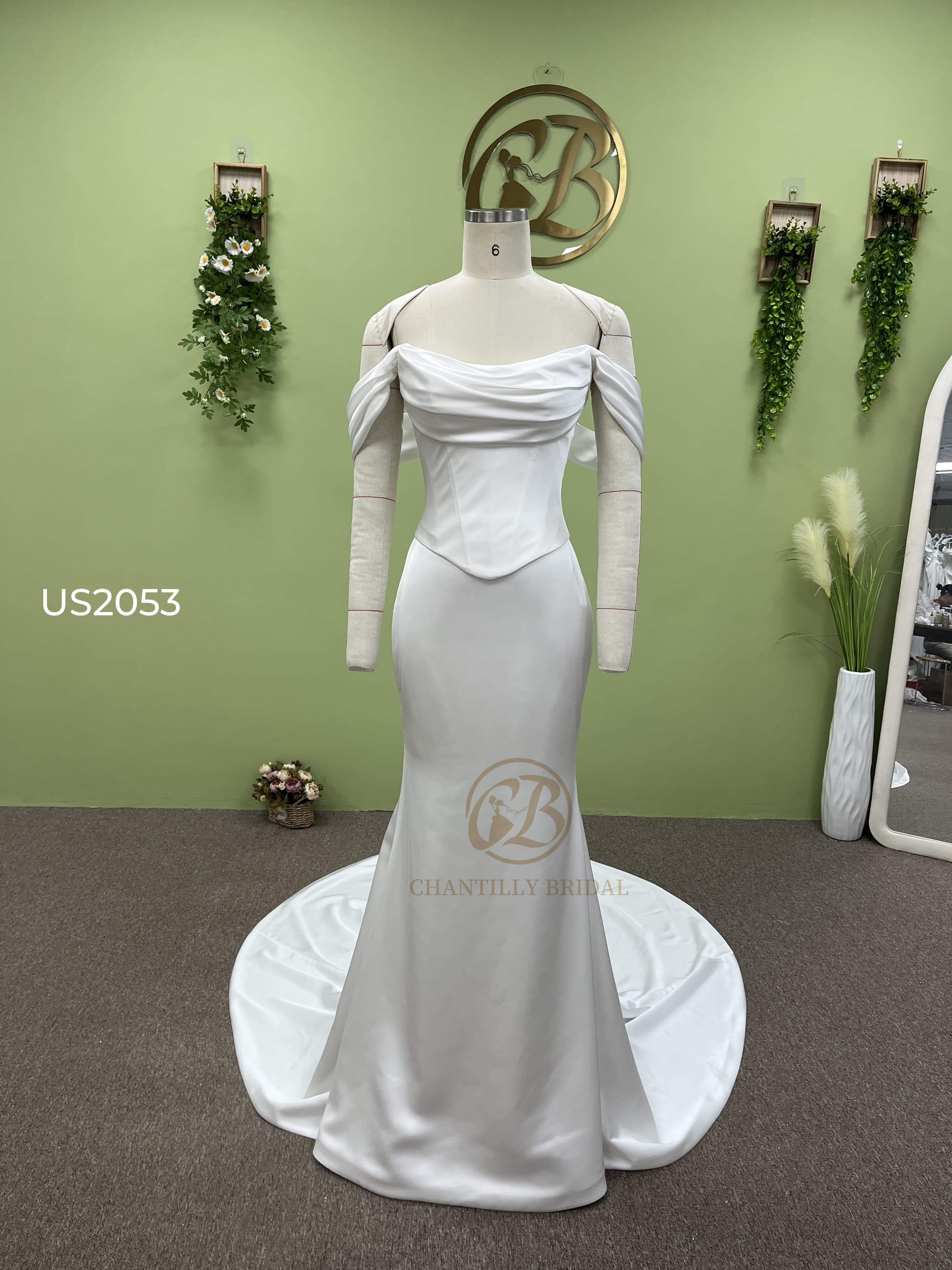 Chantilly Bridal  US2053