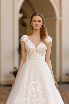 Angela Bianca spetsbody 1102