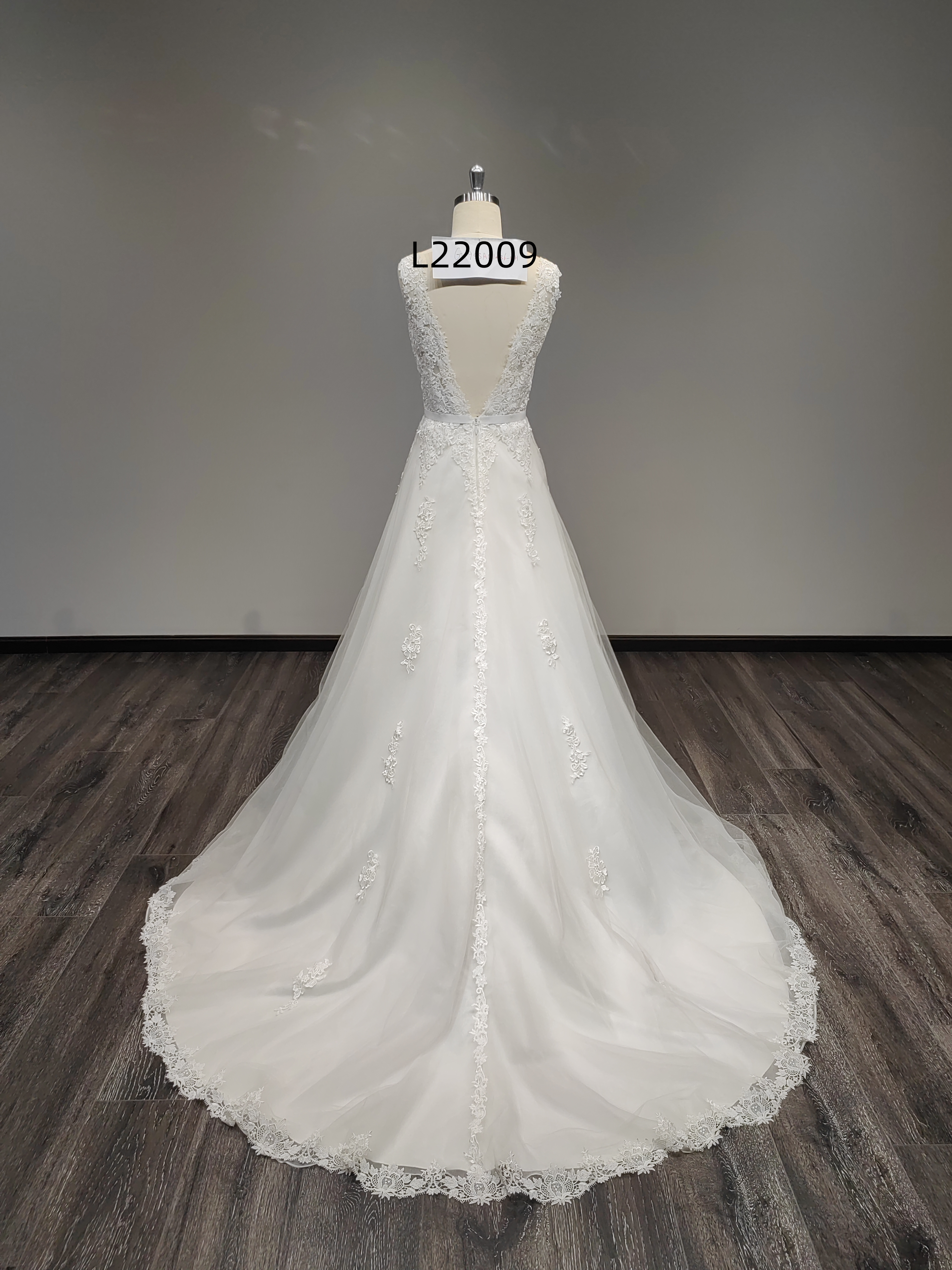 Chantilly Bridal L22009 - 3