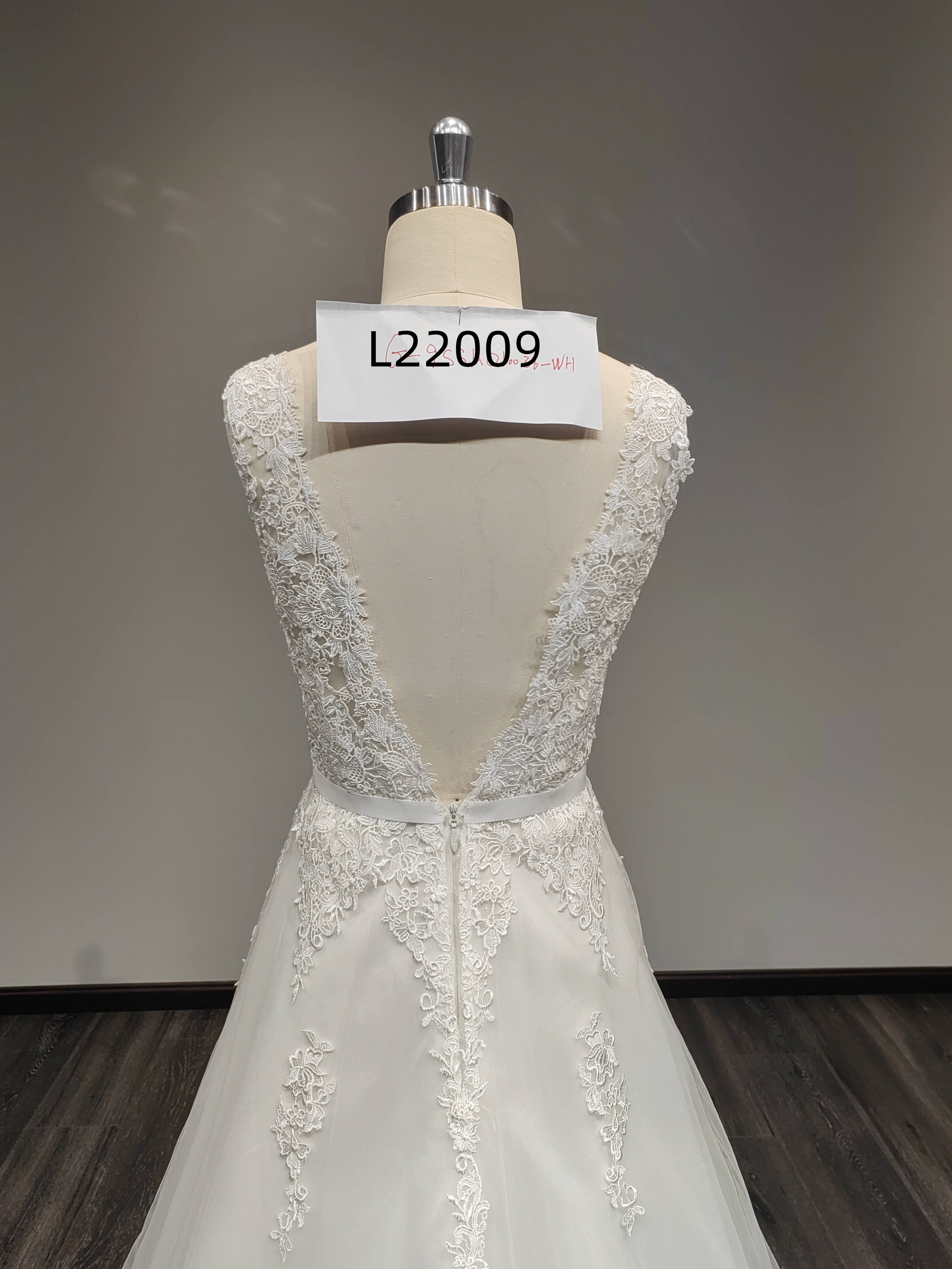 Chantilly Bridal L22009 - 4