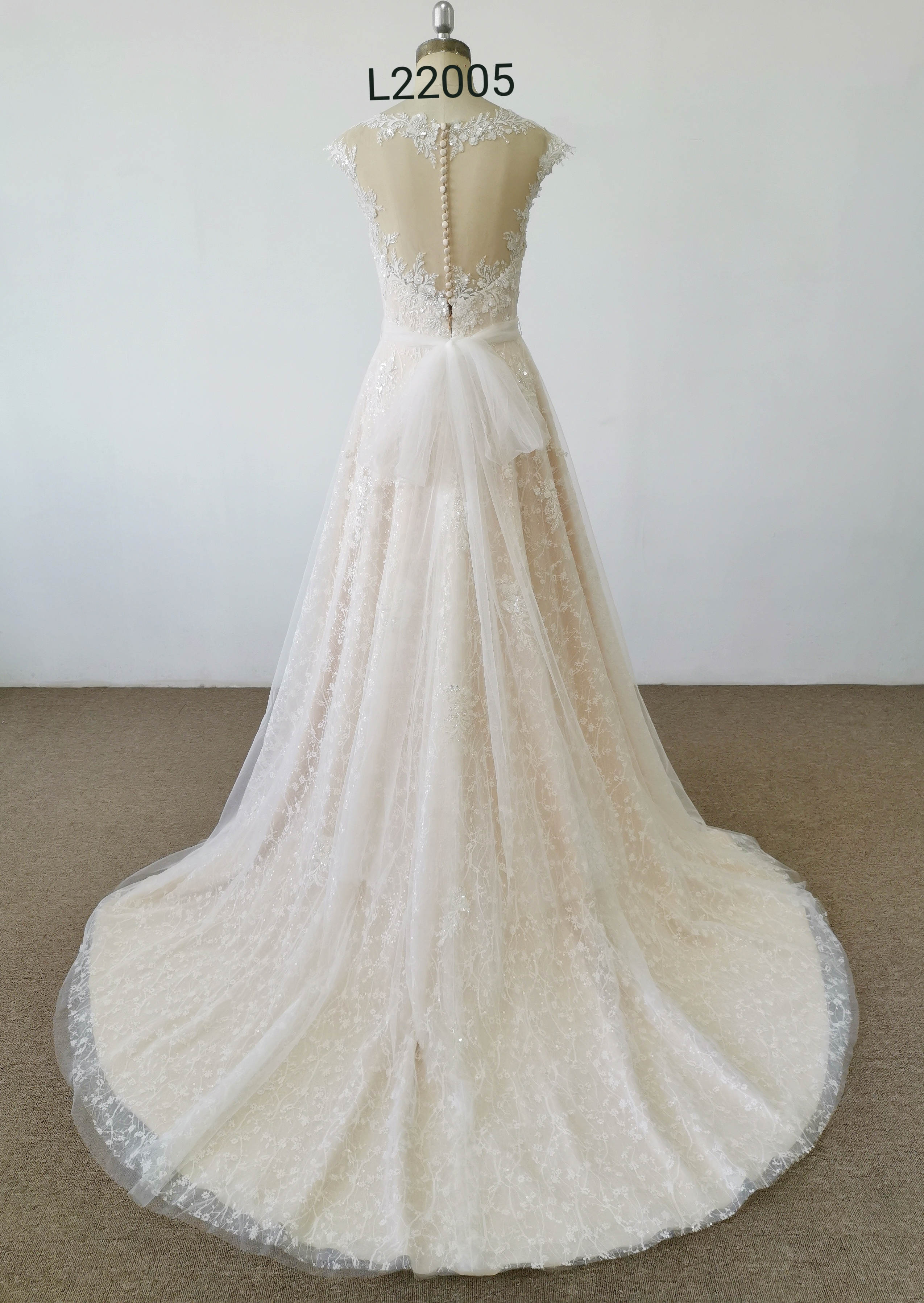 Chantilly Bridal L22005 - 2