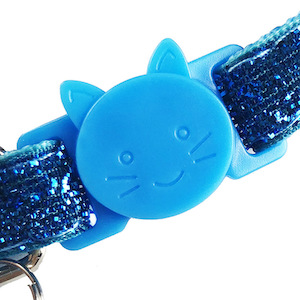 Blått katthalsband med glitter och säkerhetsspänne