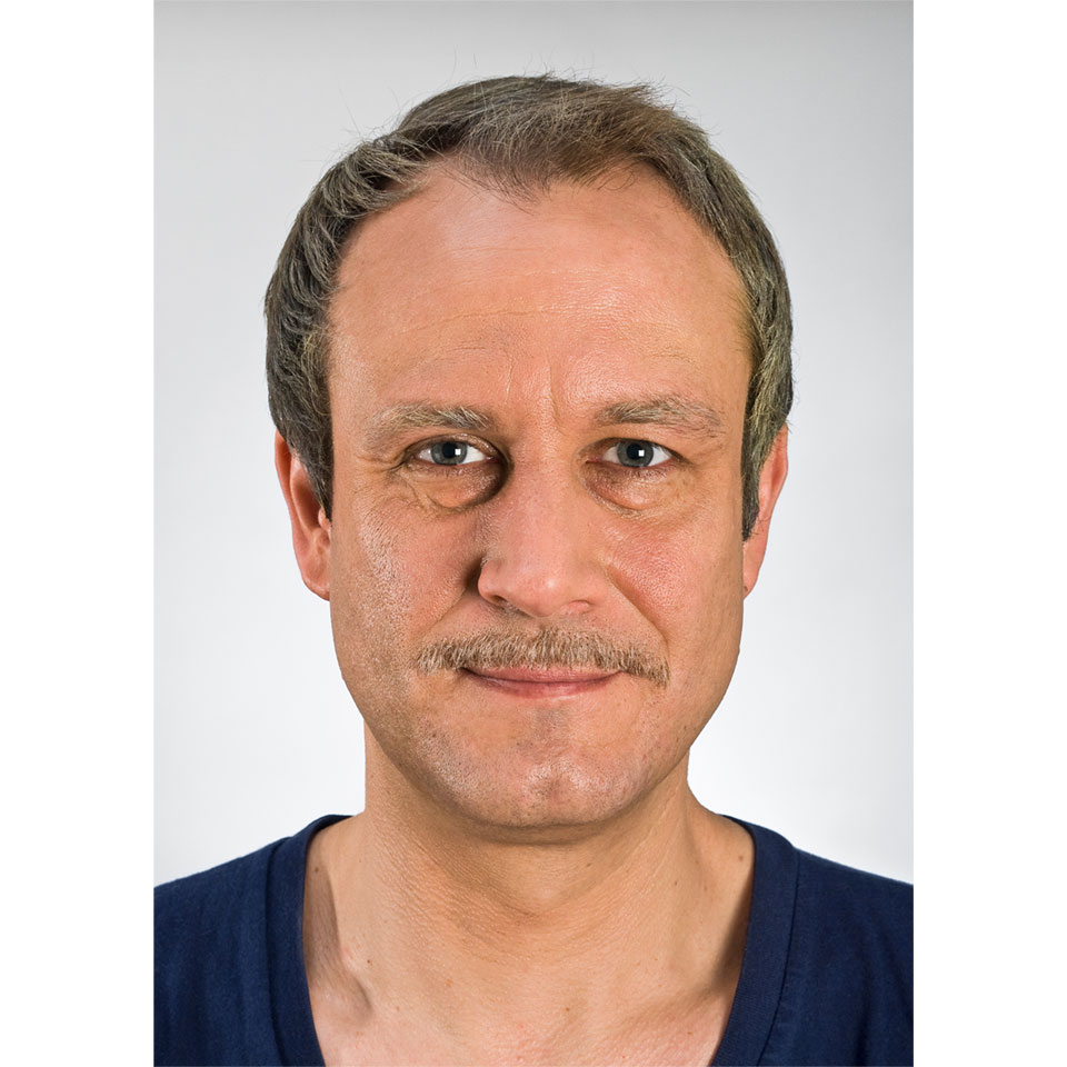 Mustasch 9213 GREY - Kryolan