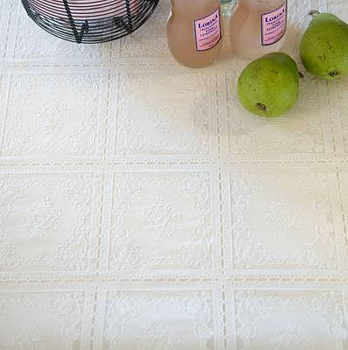 Vaxduk vit spets Krasilnikoff shabby chic lantlig stil