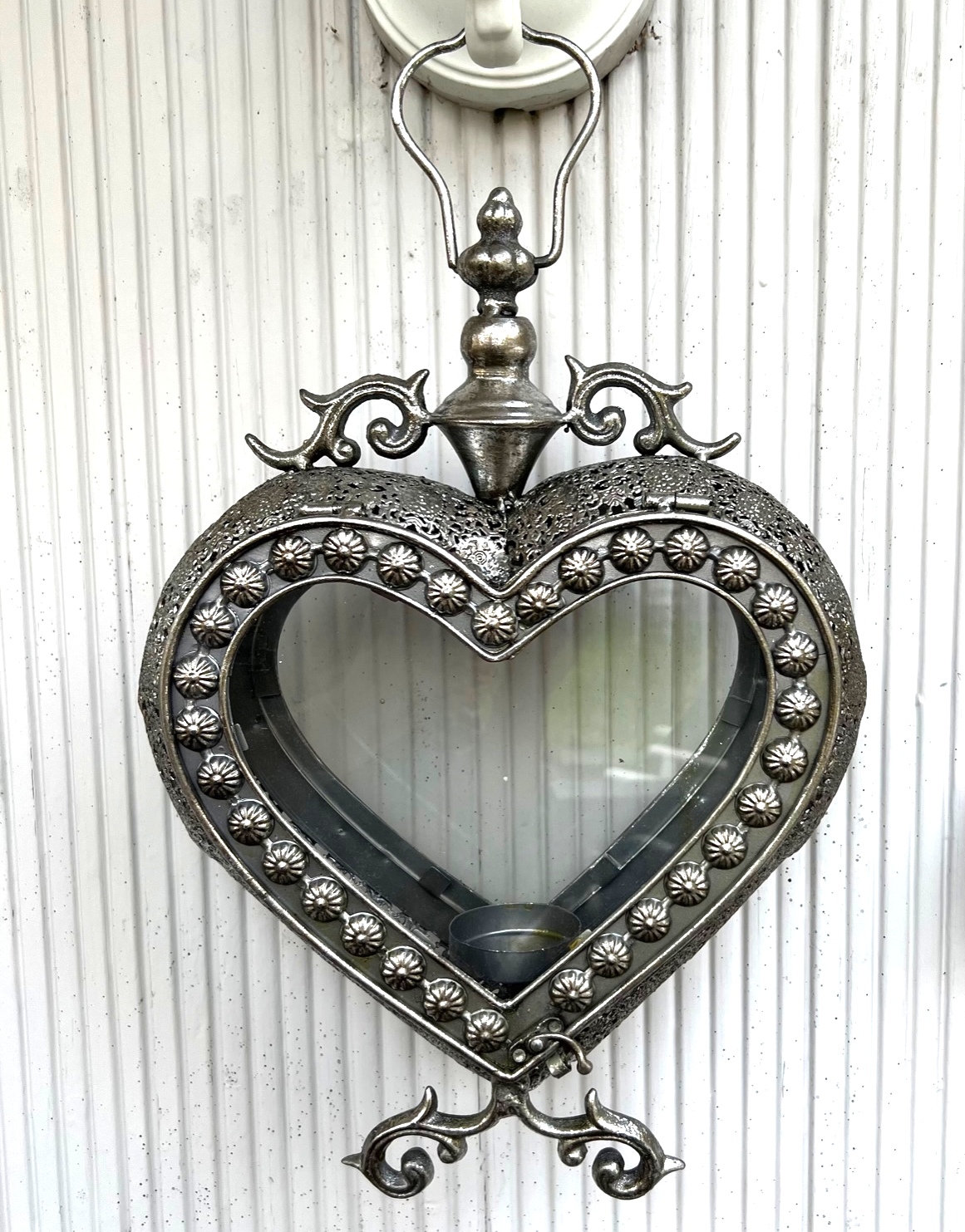 Hängande hjärtformad lykta silver liten defekt romantisk shabby chic lantlig stil