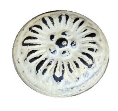 Vit knopp i metall shabby chic lantlig stil