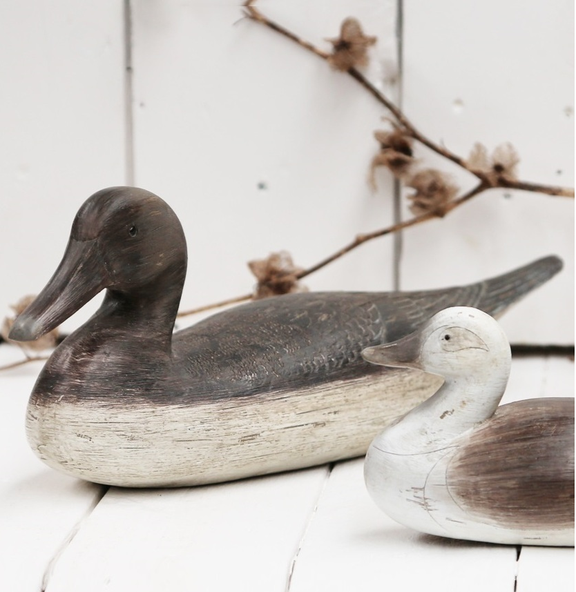Gammaldags Lockfågel And Chic Antique shabby chic lantlig stil