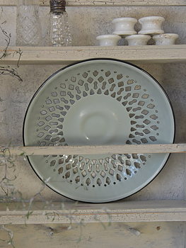 Gammaldags fat ljusgrön emaljerad Lantlig Romantik shabby chic